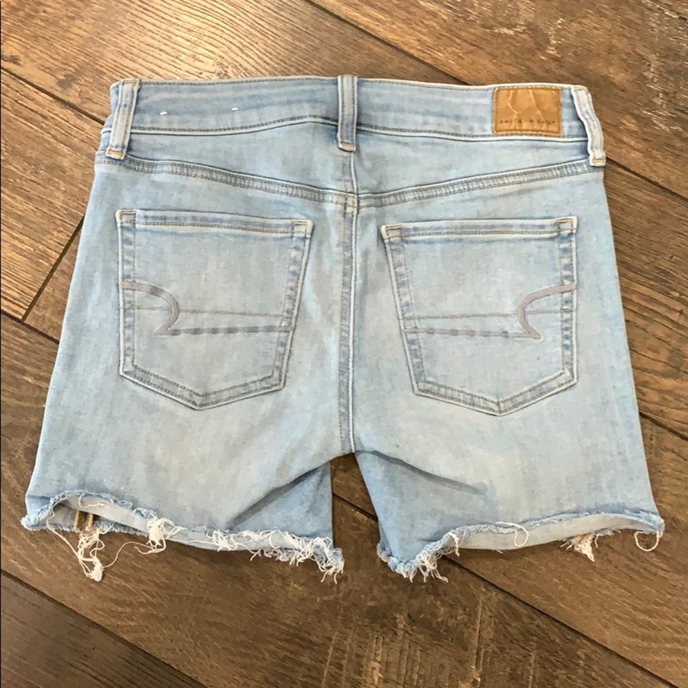 AEO Next Level Stretch Midi Shorts - Picture 3 of 9